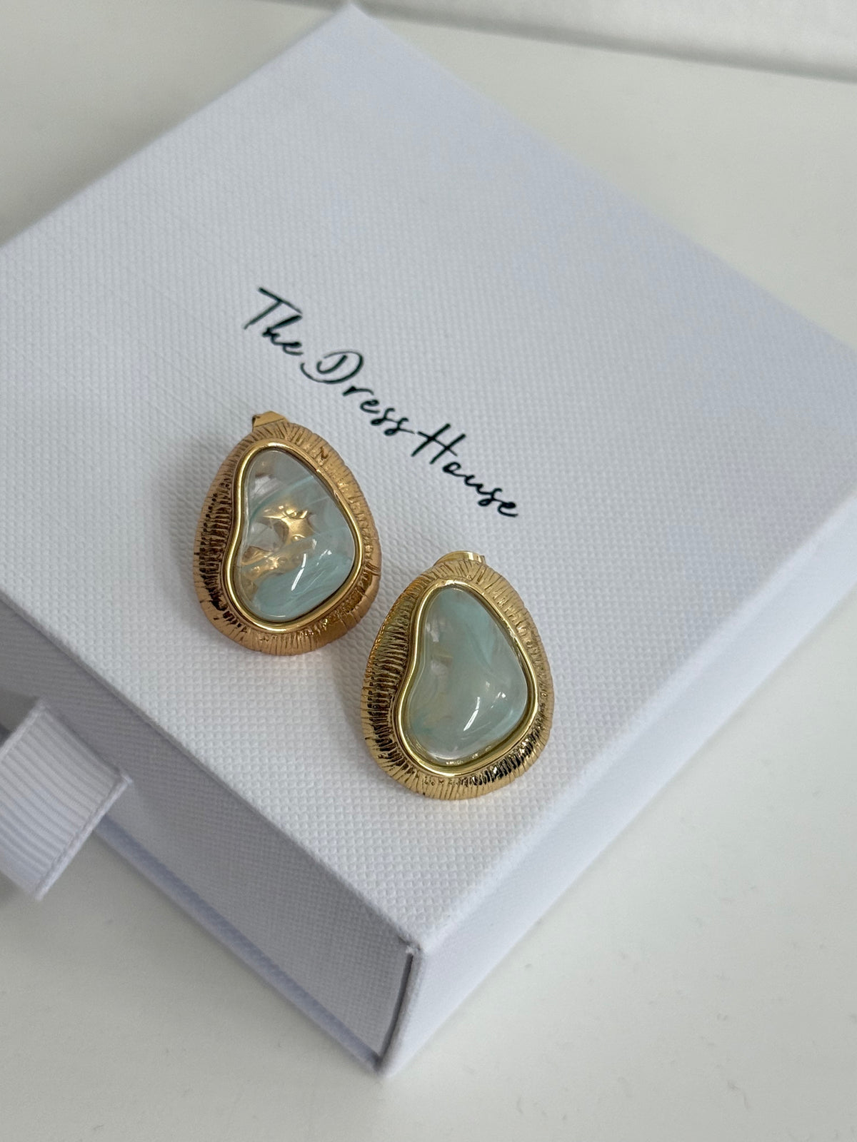 Sara - Gold Blue Earring