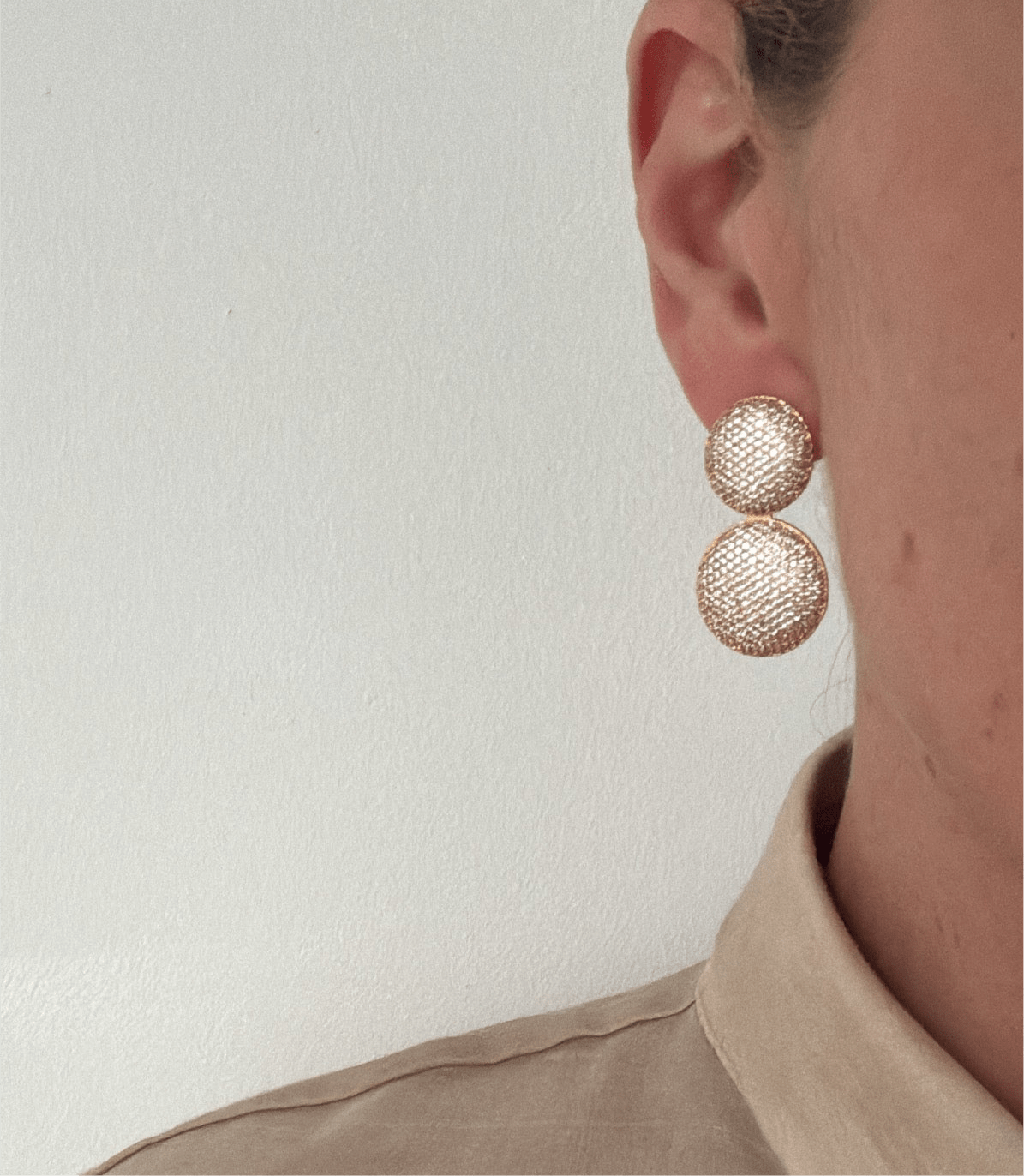 Aoibhe - Gold Sparkle Earring