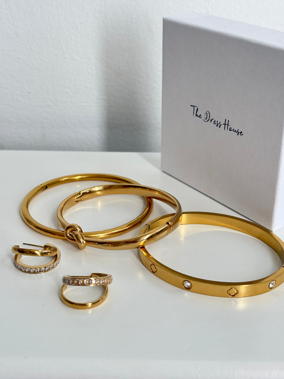 Essentials Bundle 7 - Gold Bangle Hoop