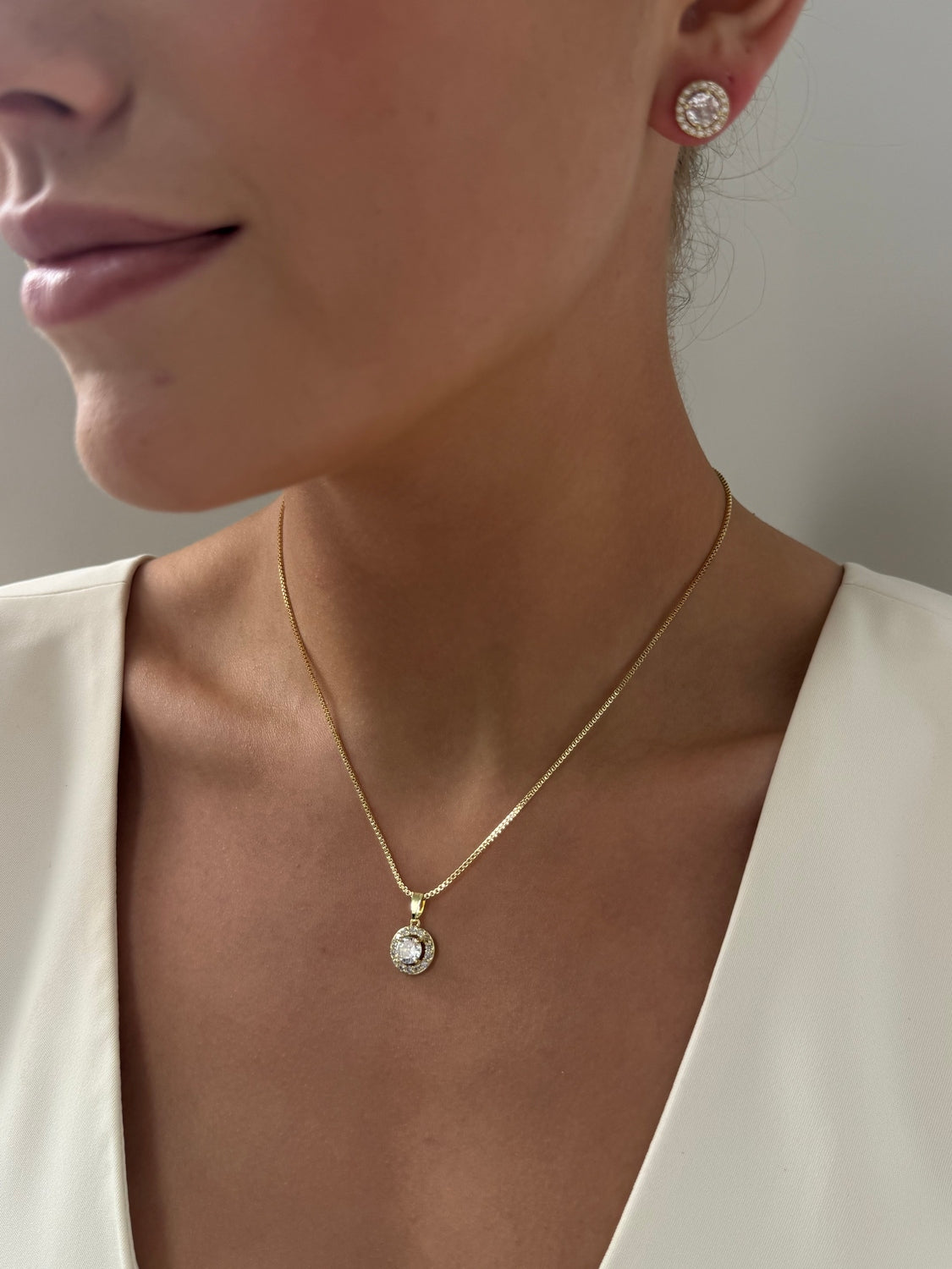 Dora - Gold Diamanté Necklace Earring Gift Set