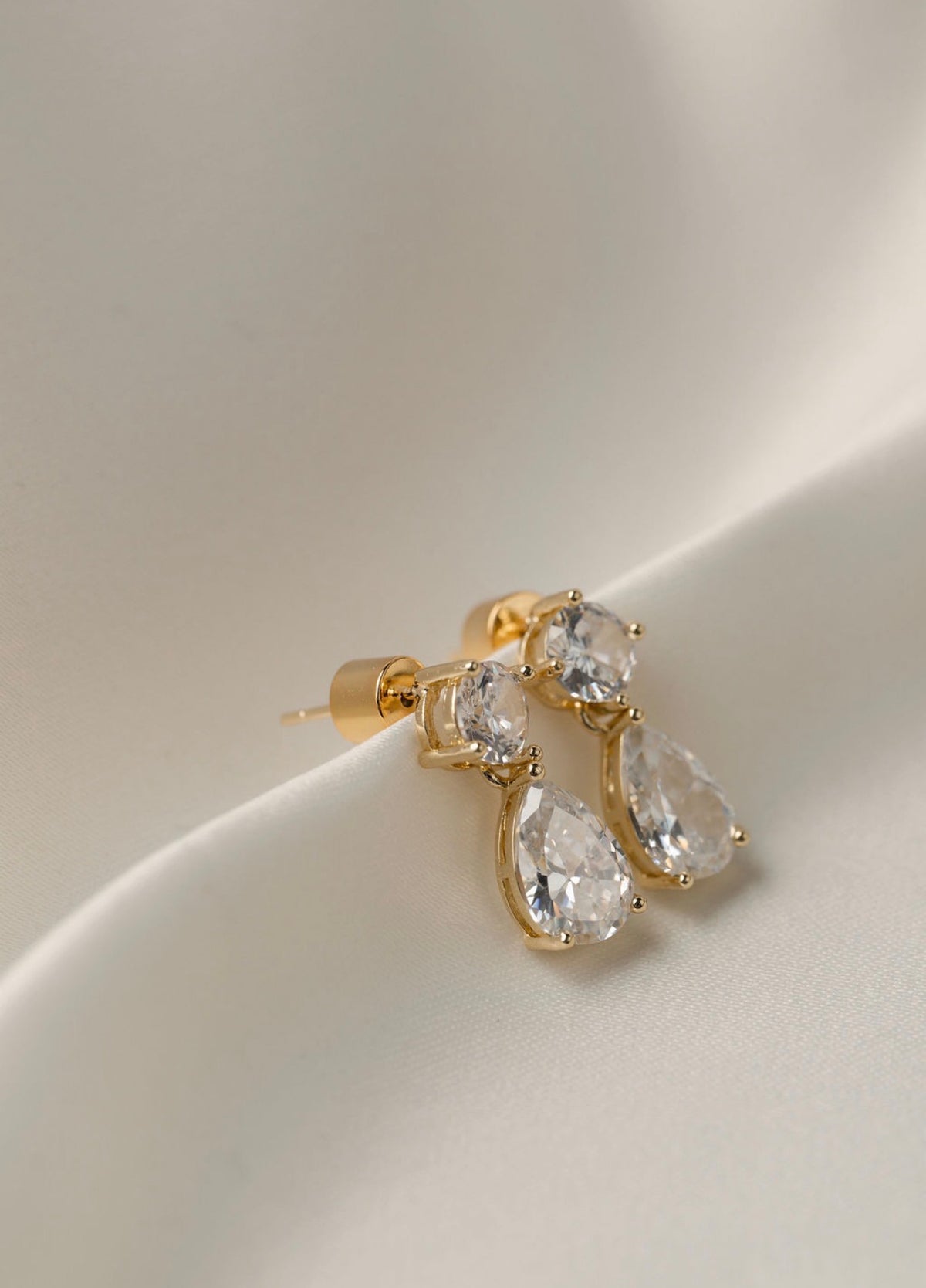 Isobel - Gold Diamonte Earring Necklace Set