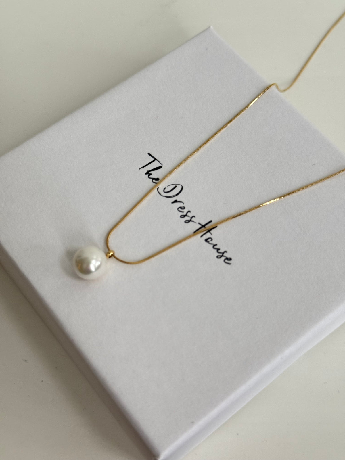 Isabella - Gold Pearl Necklace