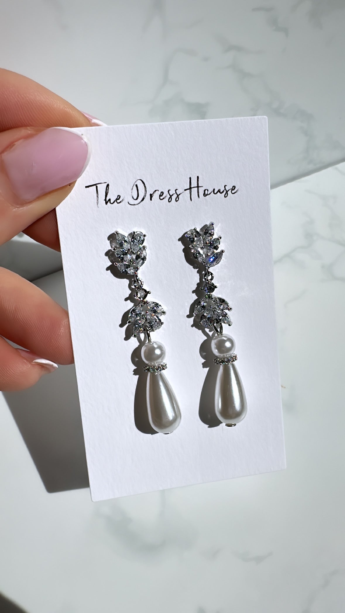 Georgina - Silver Pearl Earring
