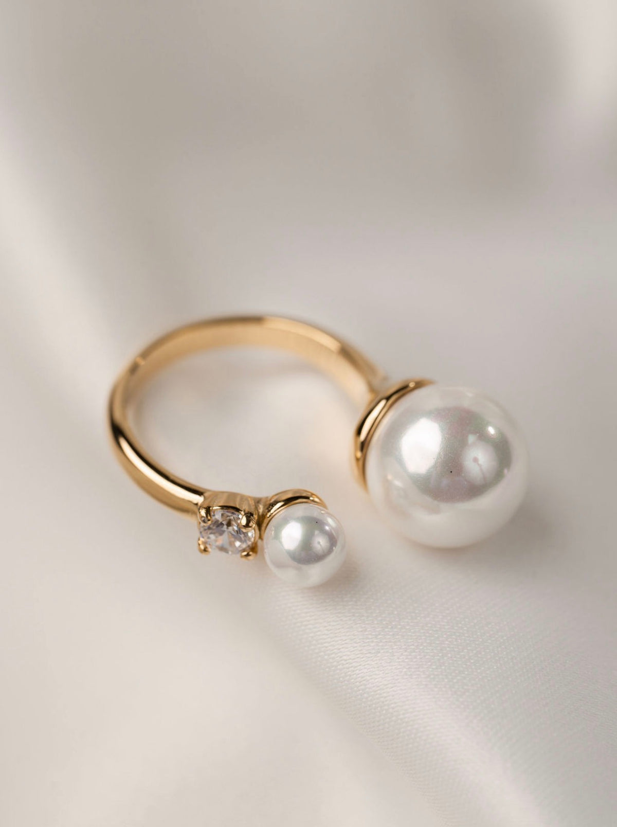 Adele - Gold Pearl Ring PRE ORDER 6th March