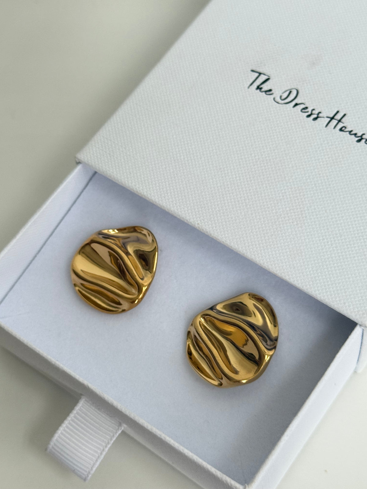 Vivienne - Gold Earring