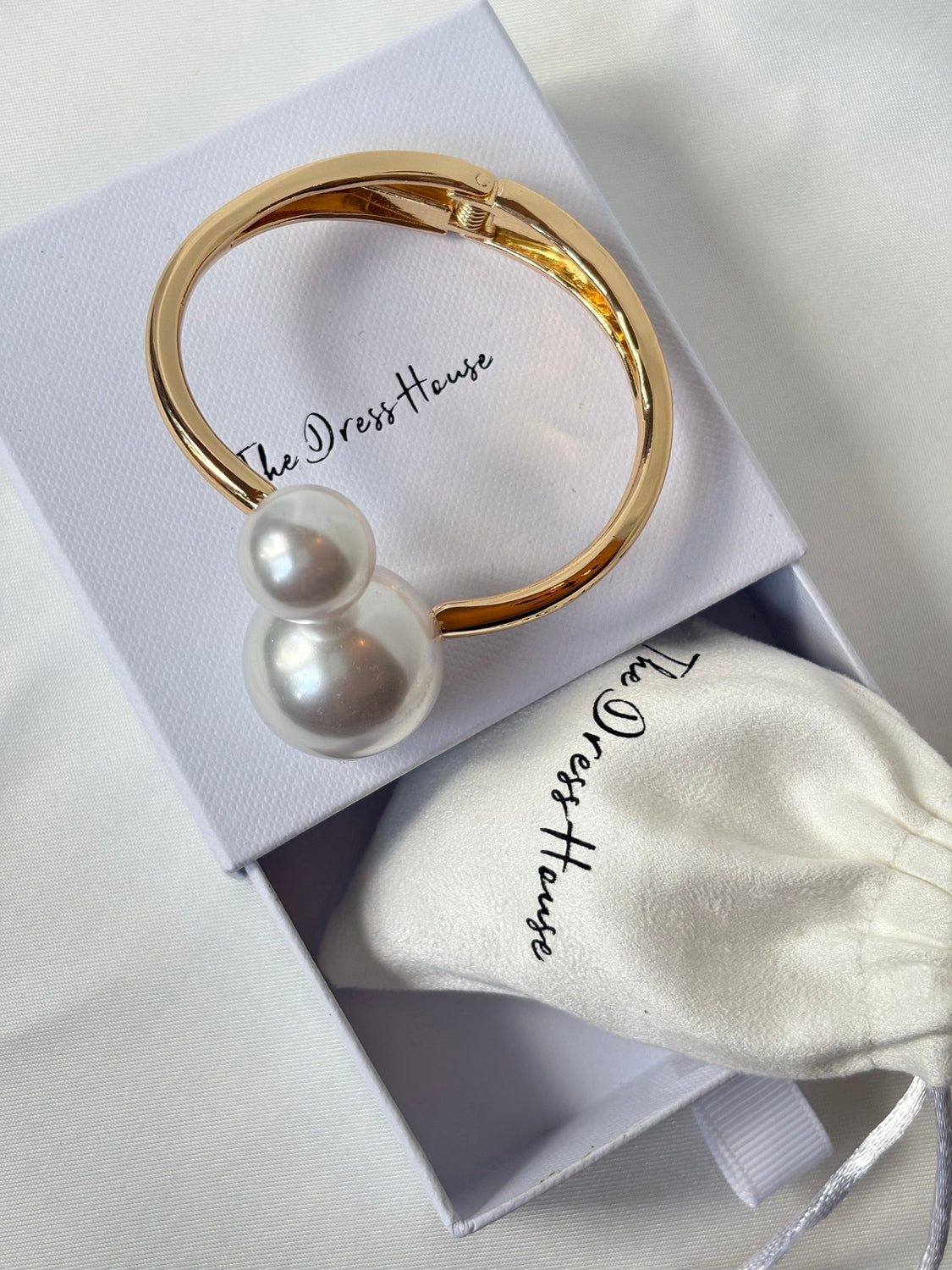 Lisa - Gold Pearl Bangle