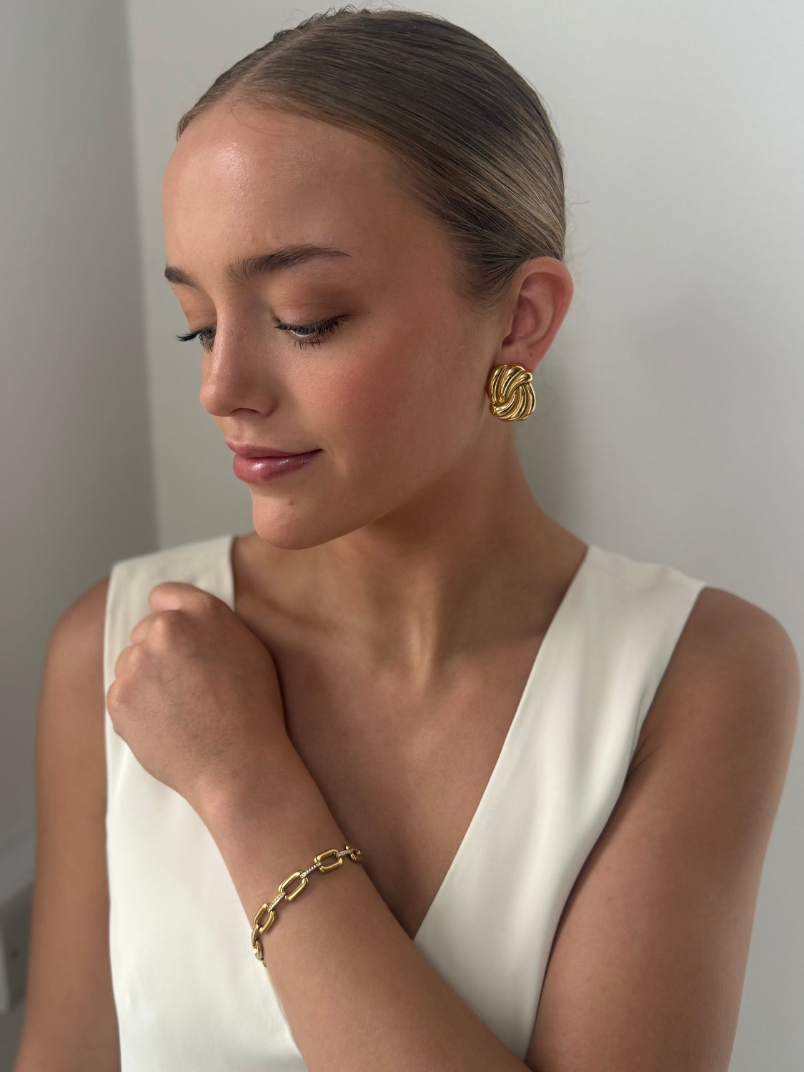 Jessie - Gold Earring