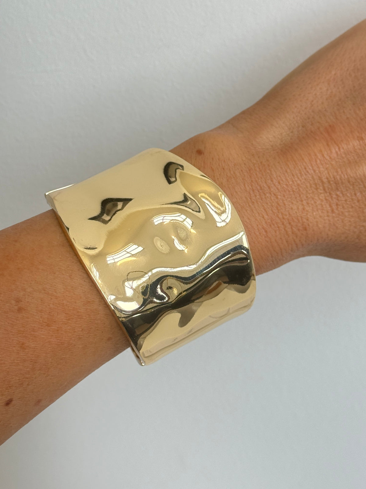 Kellie - Gold Statement Cuff Bangle