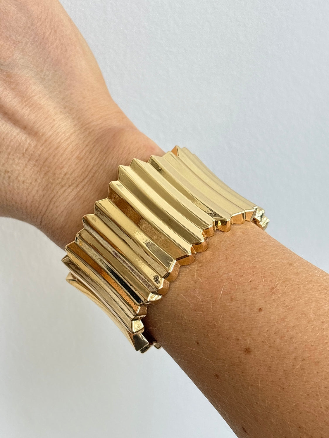 Sienna - Gold Cuff Bangle
