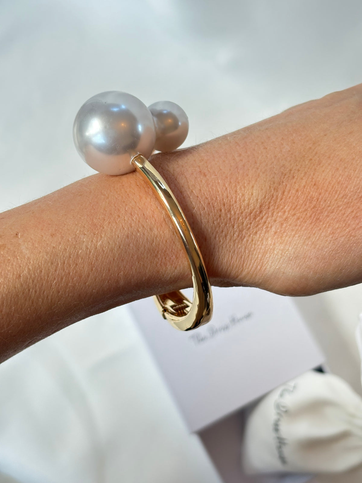 Lisa - Gold Pearl Bangle