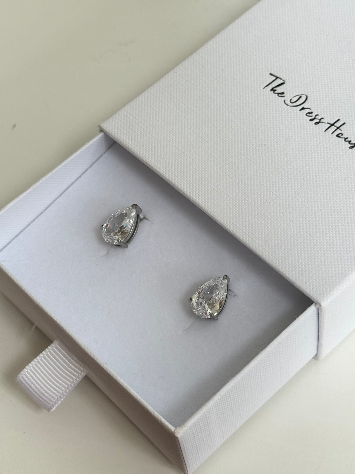 Ellie - Silver Teardrop Stud Earring