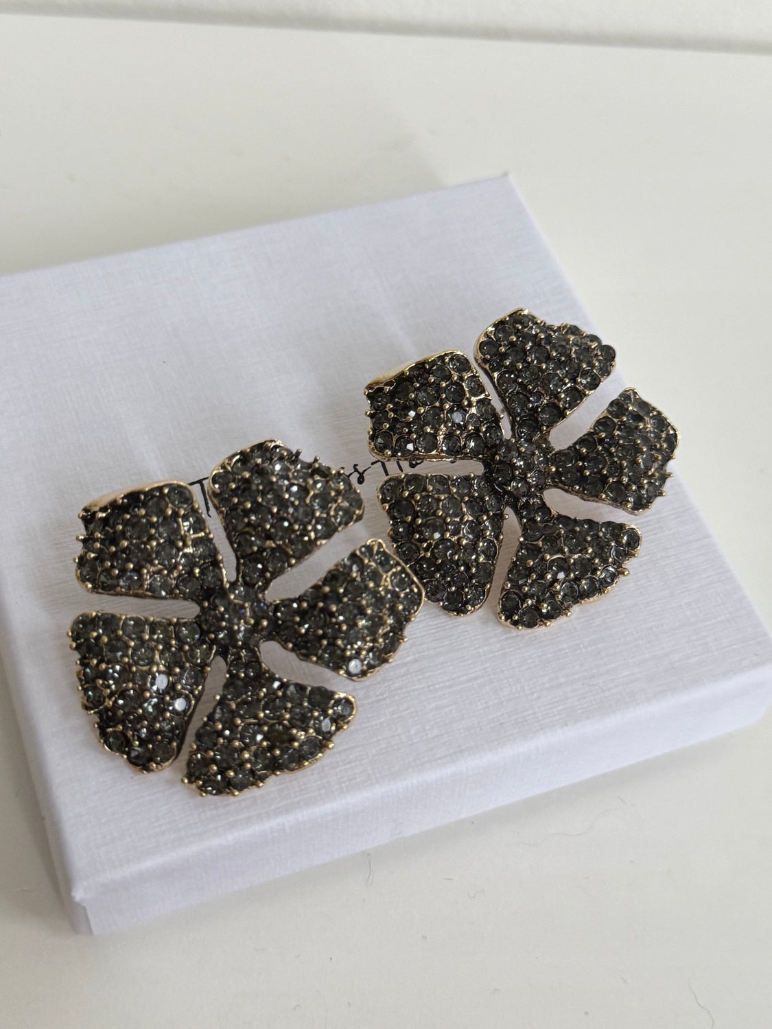 Kelsey - Gold Black Statement Earring