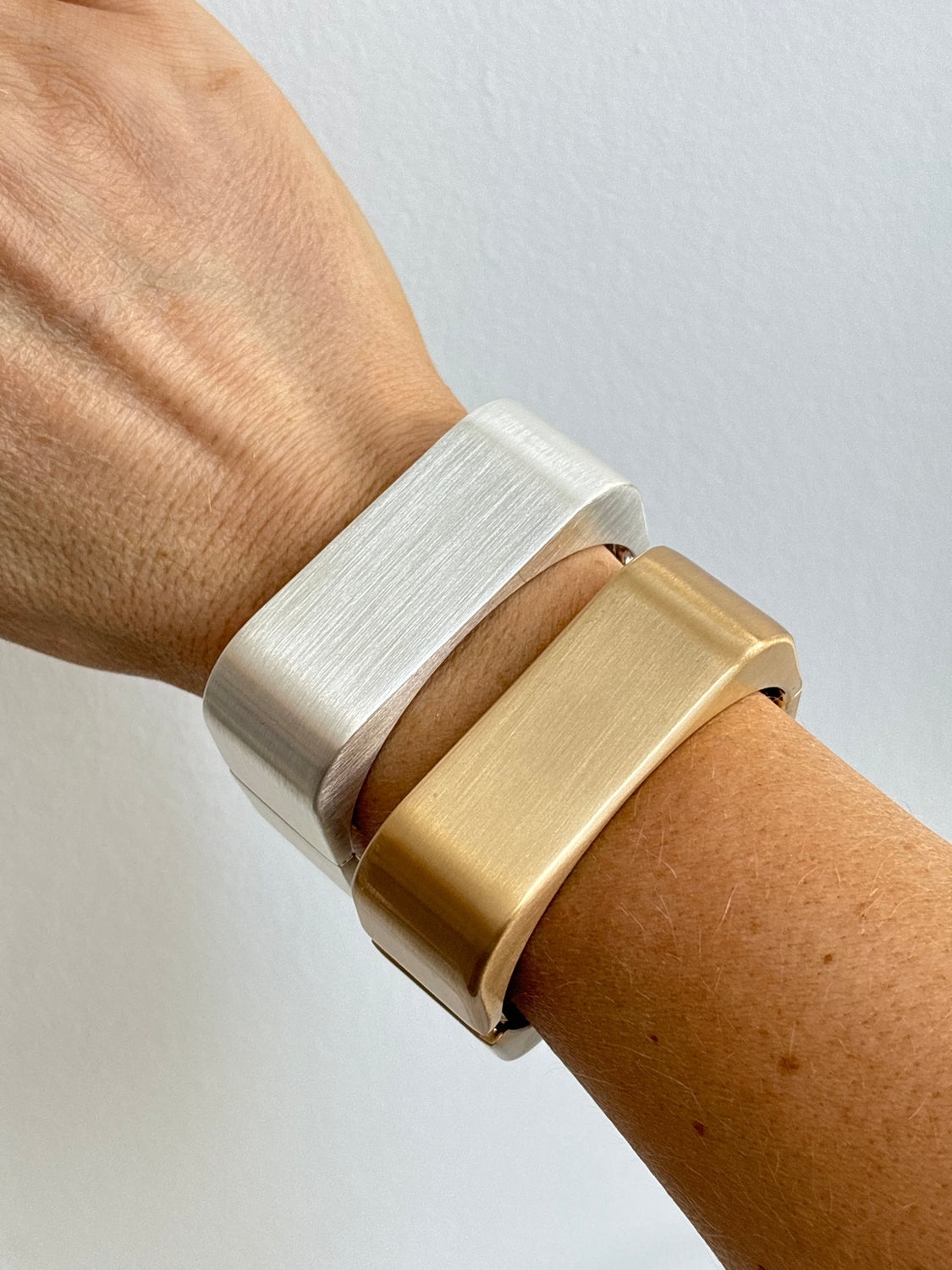 Roxie - Gold Matt Cuff Bangle