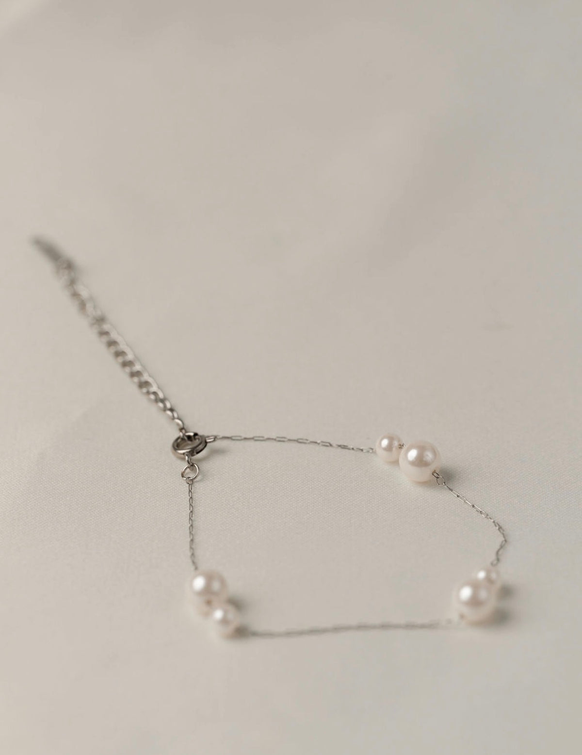 Daisy - Silver Pearl Bracelet Necklace Set