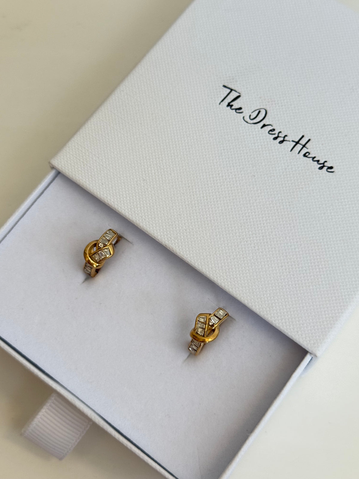 Amy - Gold Hoop Knot Earring