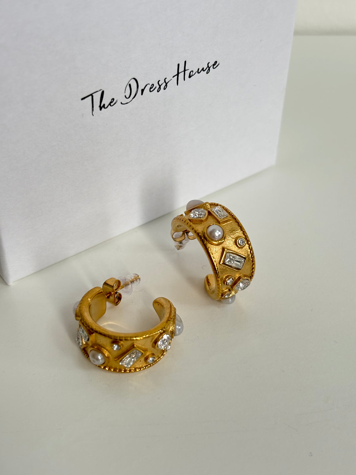 Toria - Gold Hoop Earring