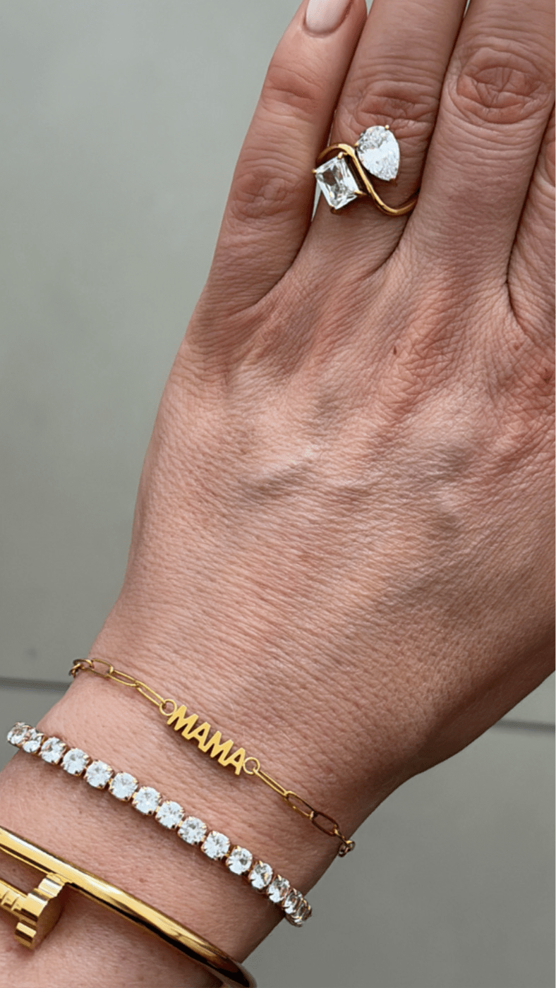 Mama - Gold Bracelet