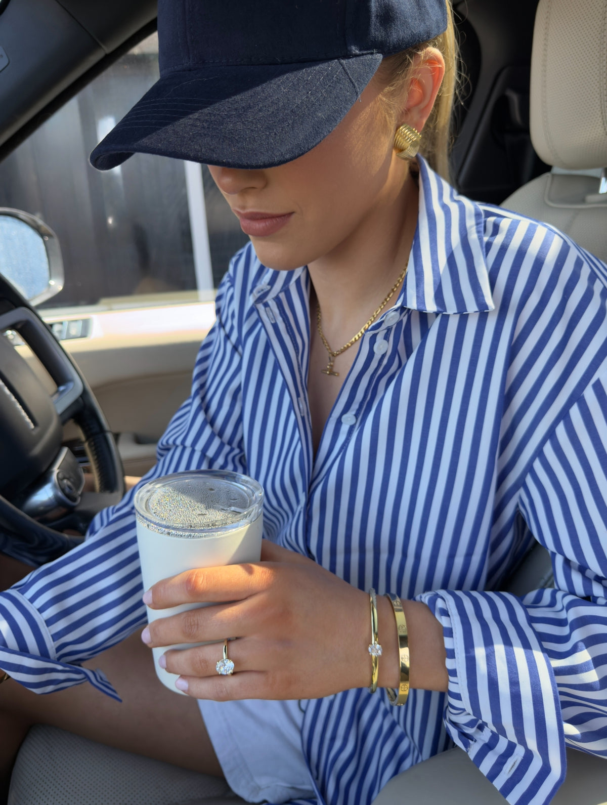 Ally - Gold T Bar Necklace