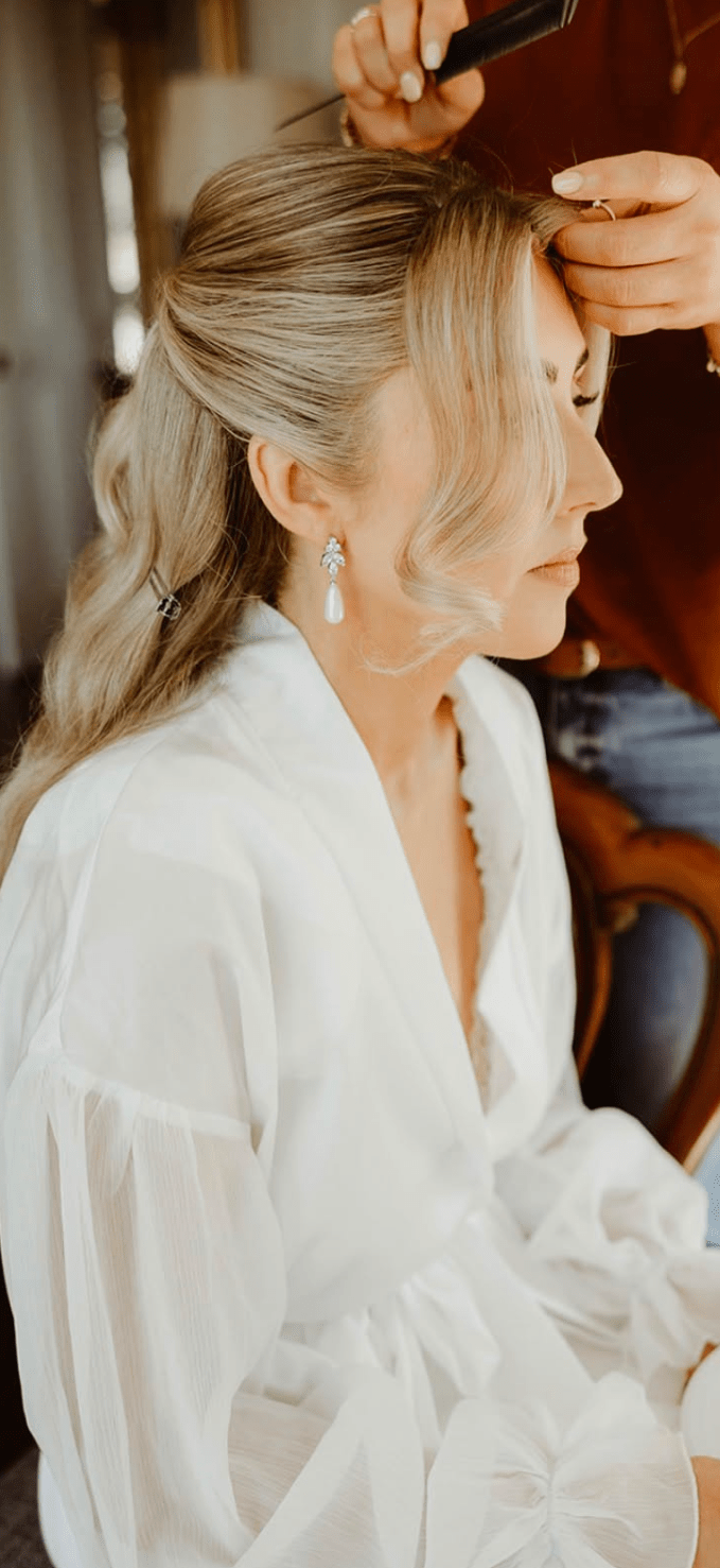 Noelle - Silver Pearl Earring