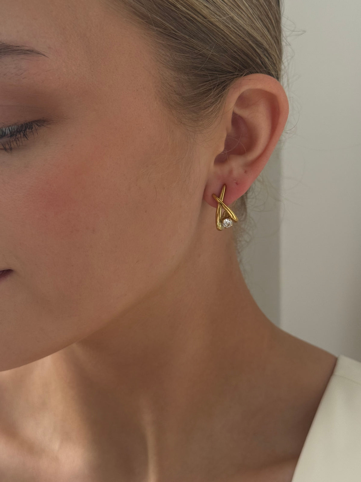 Karla - Gold Earring