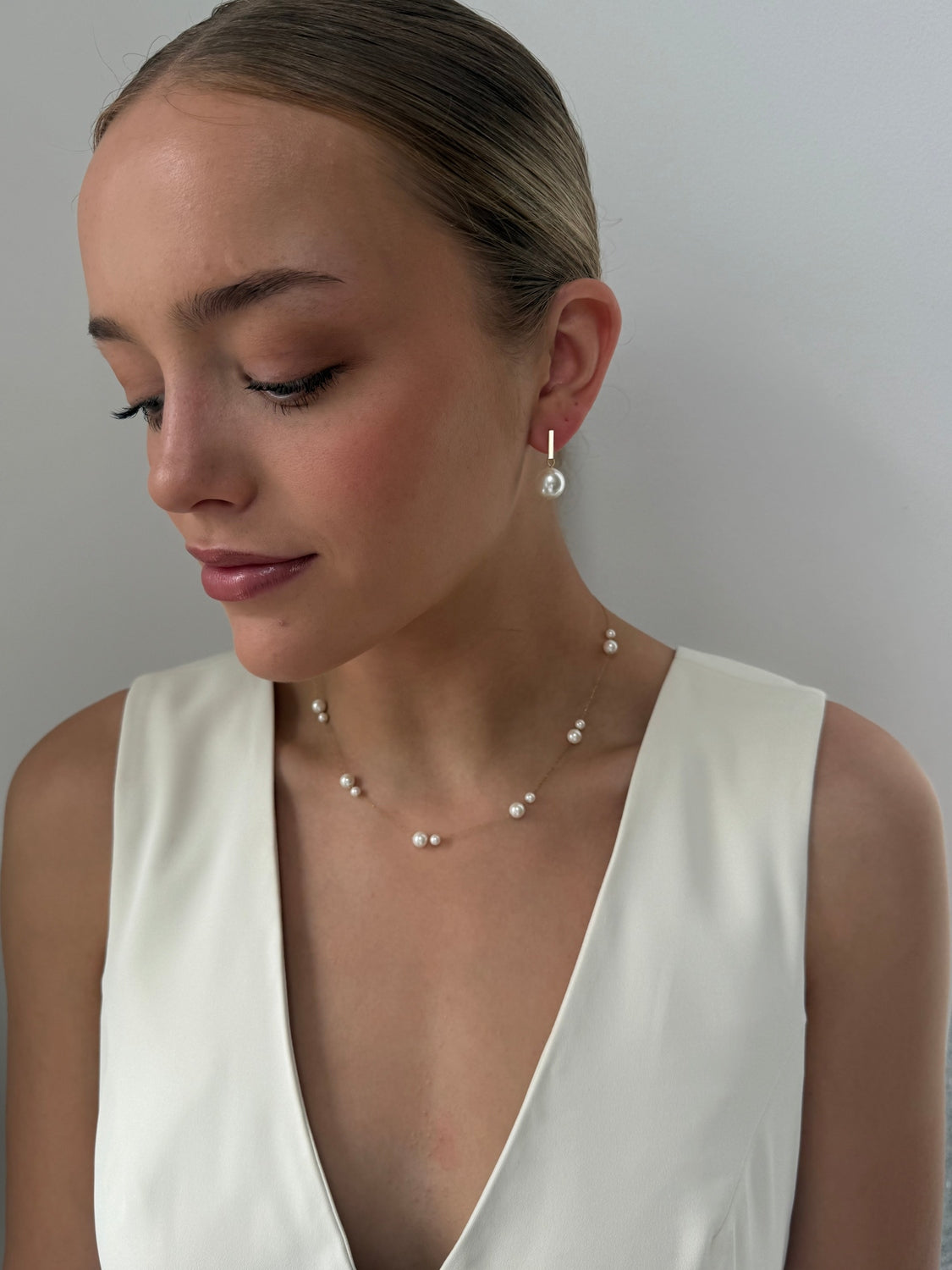Heidi - Gold Pearl Earring
