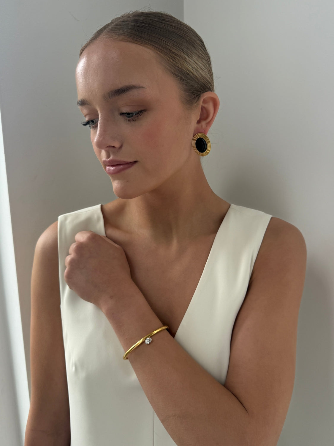 Mila - Gold Bangle Bracelet