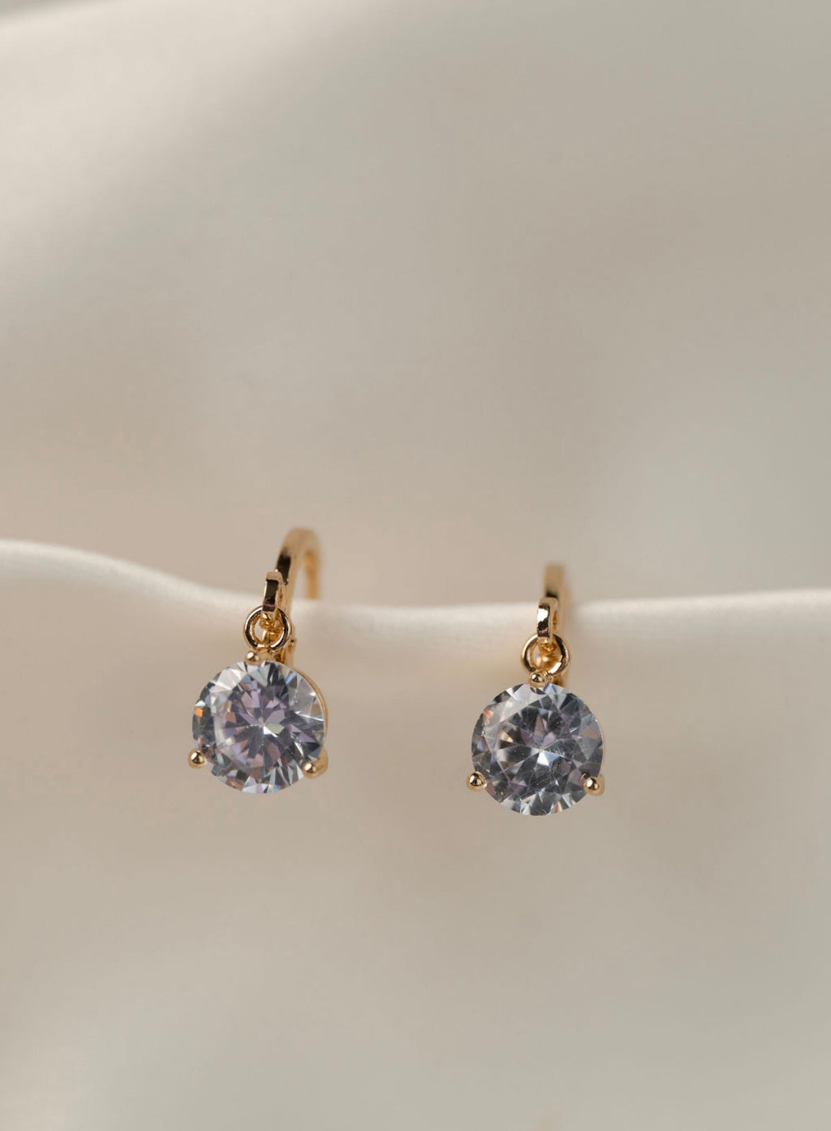 Mona - Gold Earring