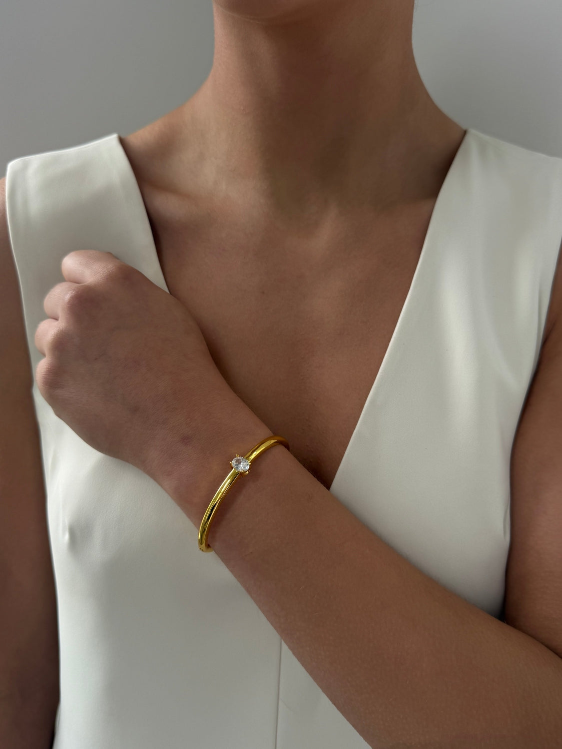 Amelia - Gold Bangle Earring Set