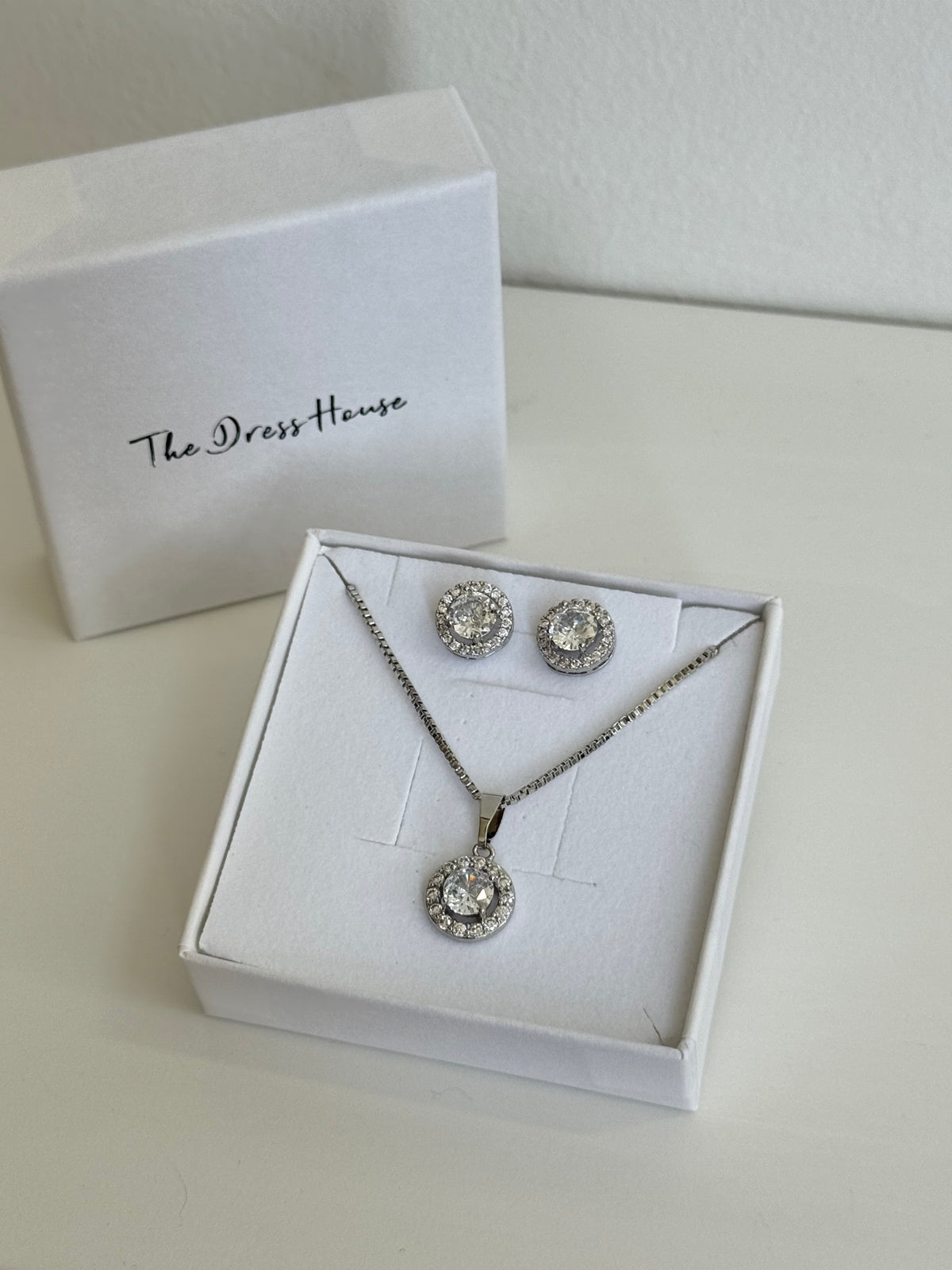 Dora - Silver Diamanté Necklace Earring Set