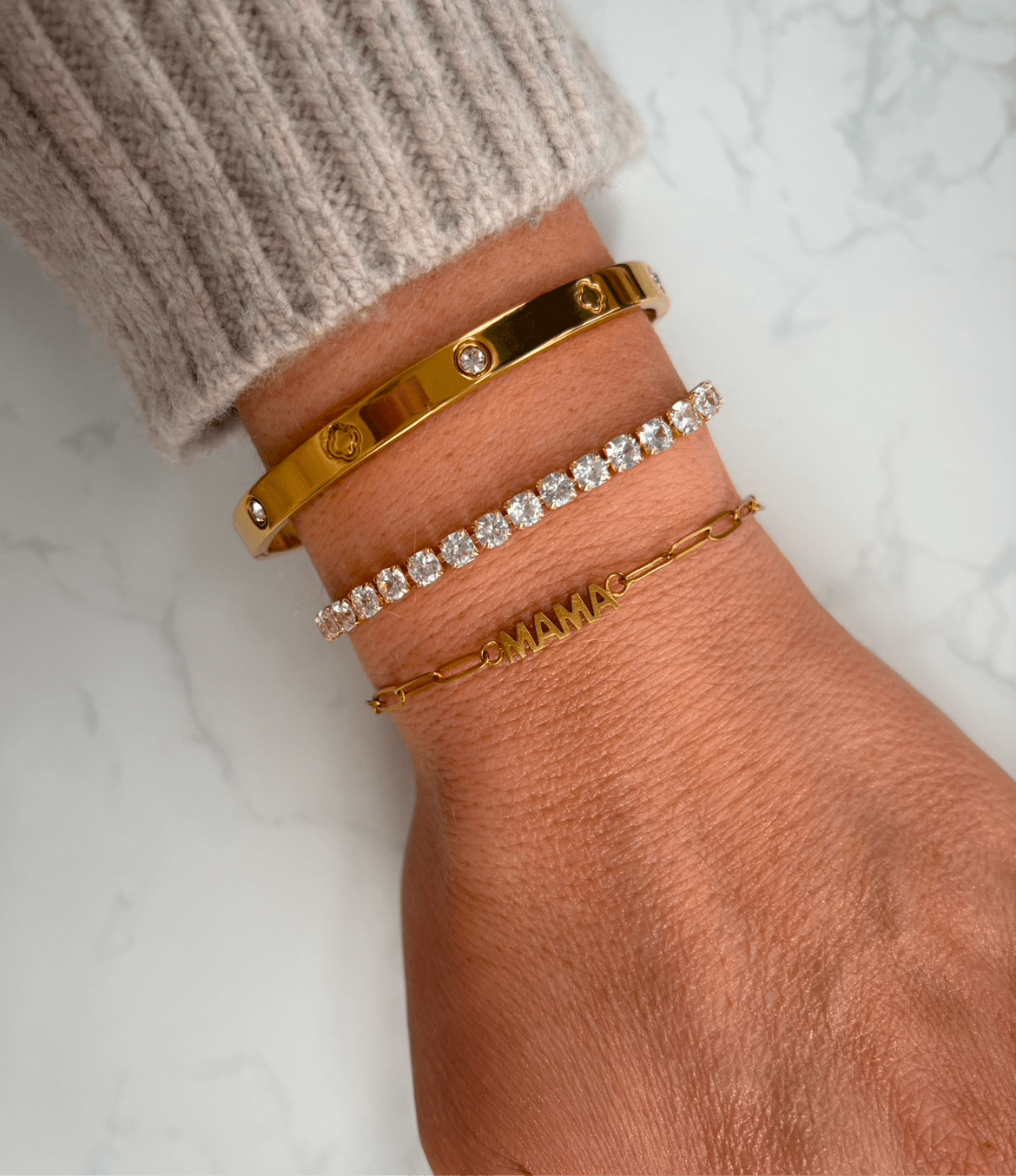 Mama - Gold Bracelet