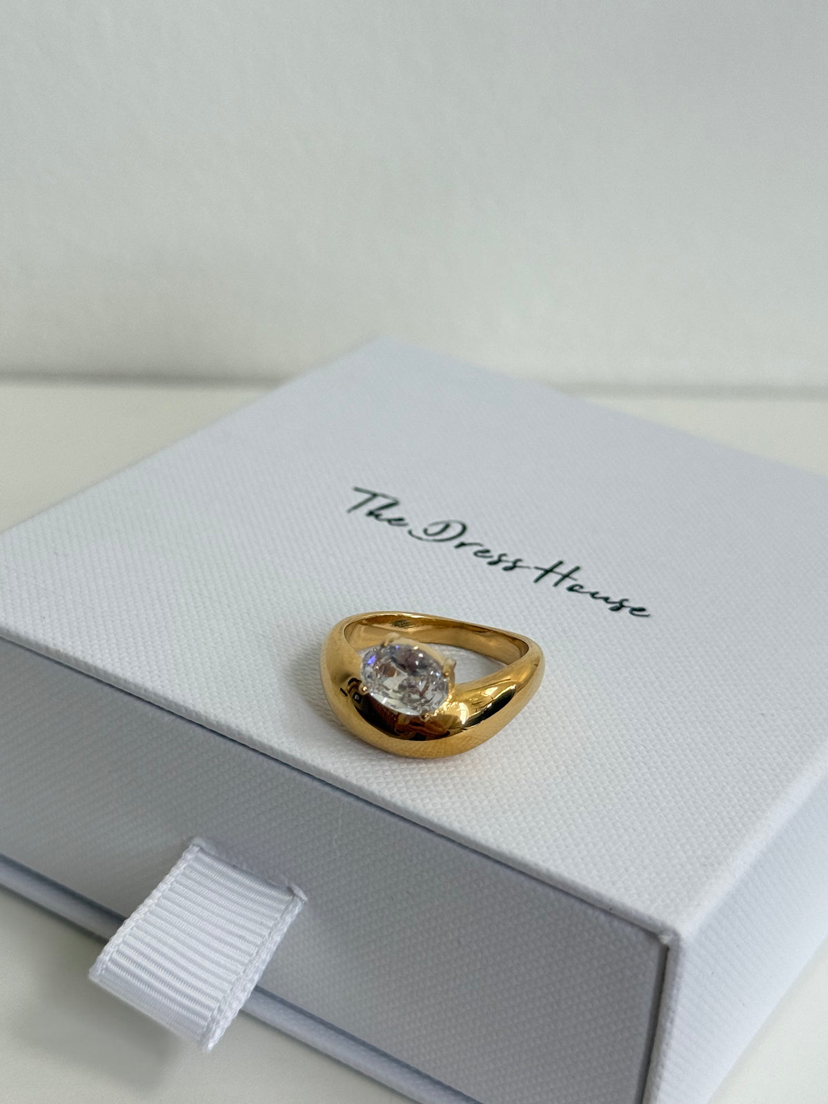 Poppy - Gold Ring