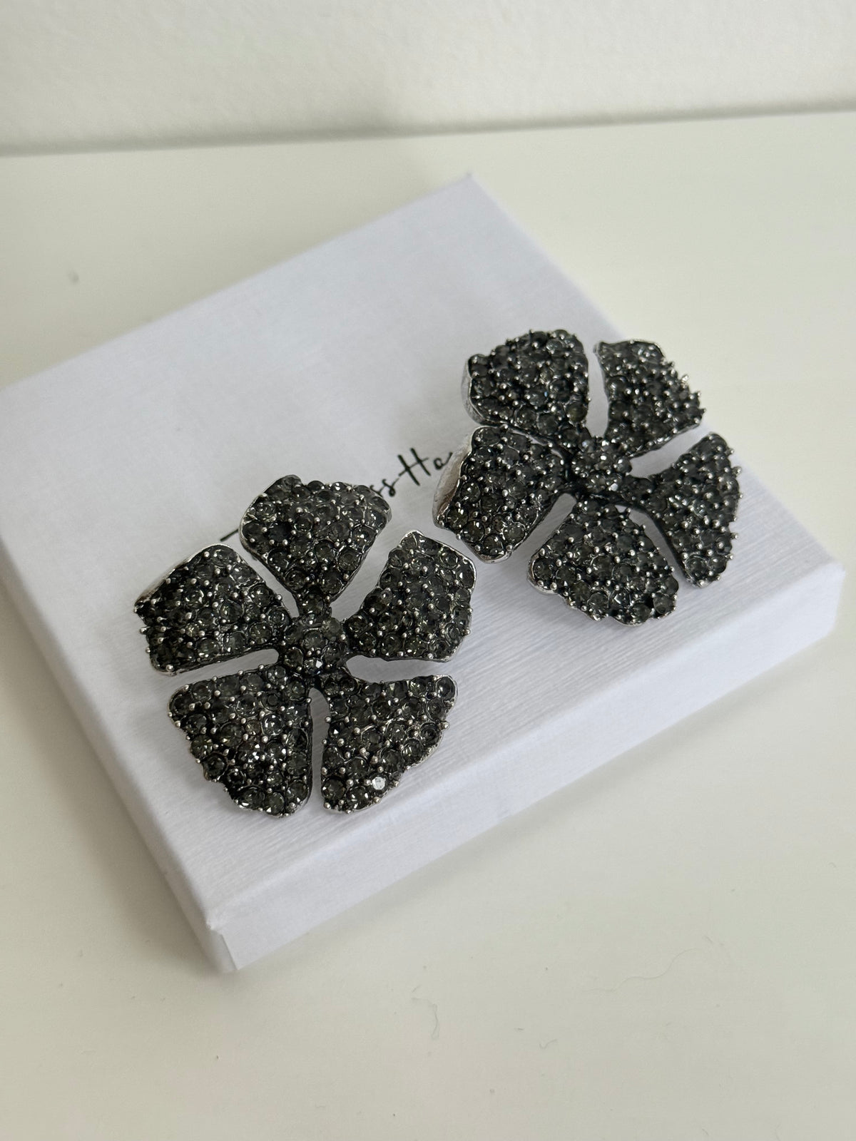 Kelsey - Silver Black Statement Earring