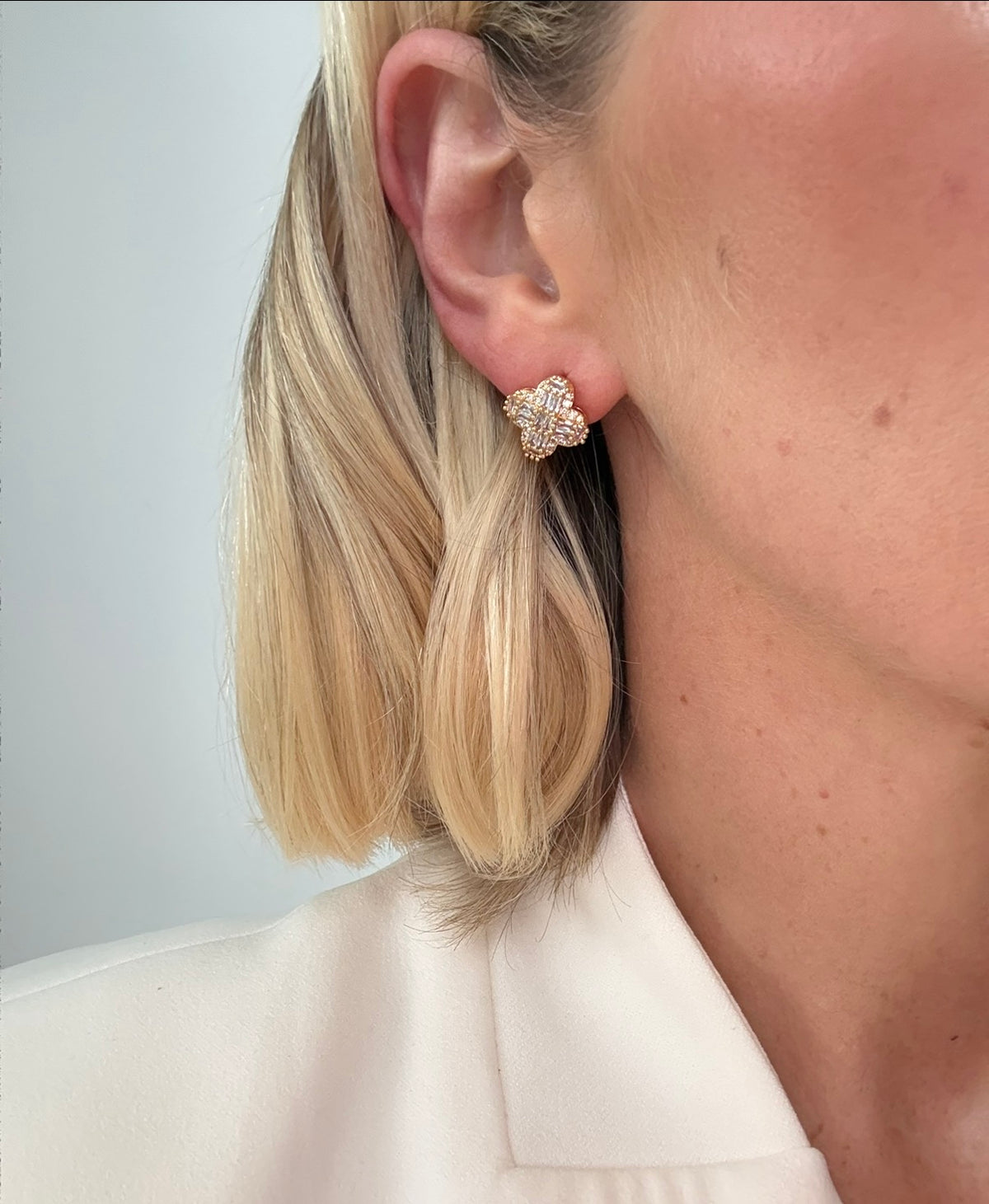 Rhea - Gold Stud Earring