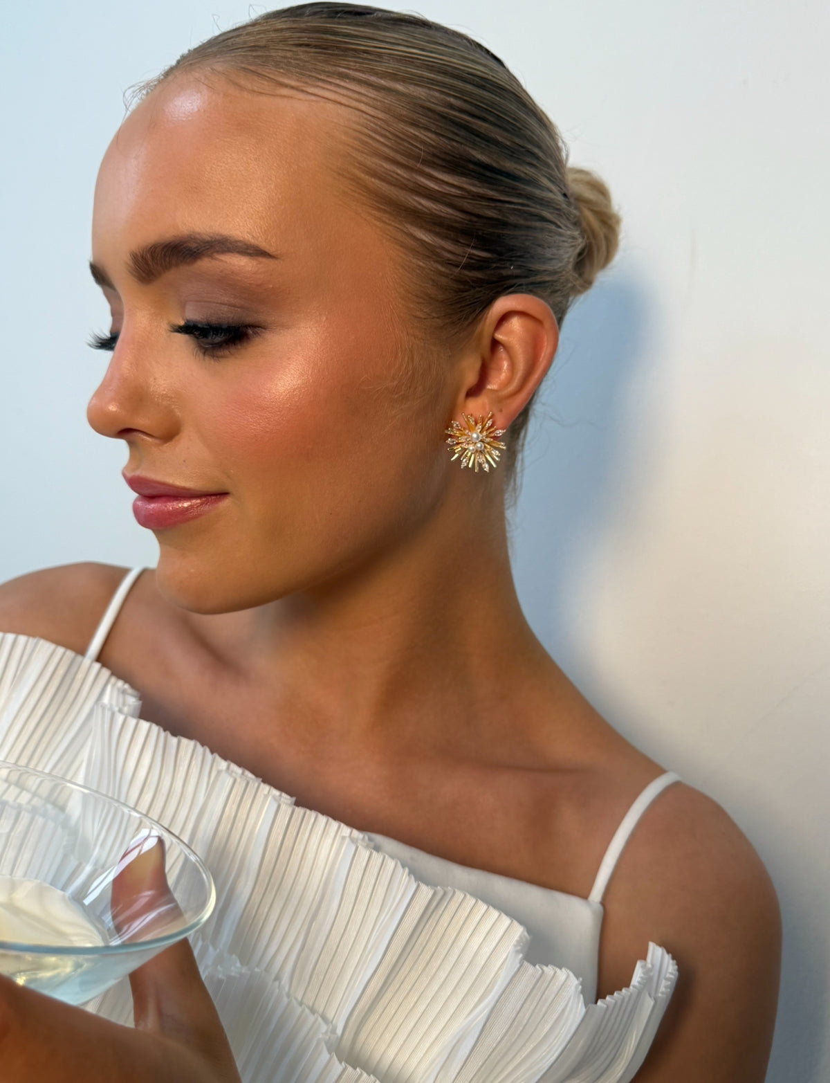 Annalise - Gold Pearl Earring