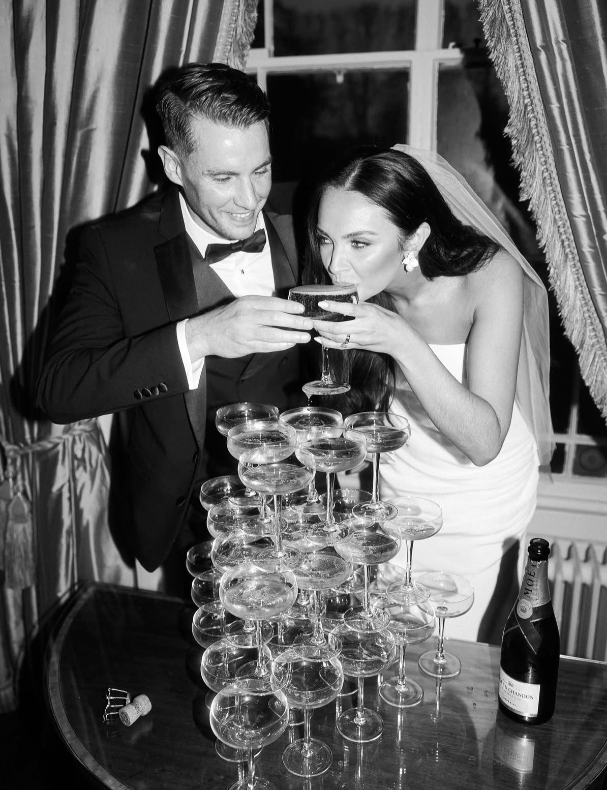 Chloe - Ivory Ceramic Pearl Earring