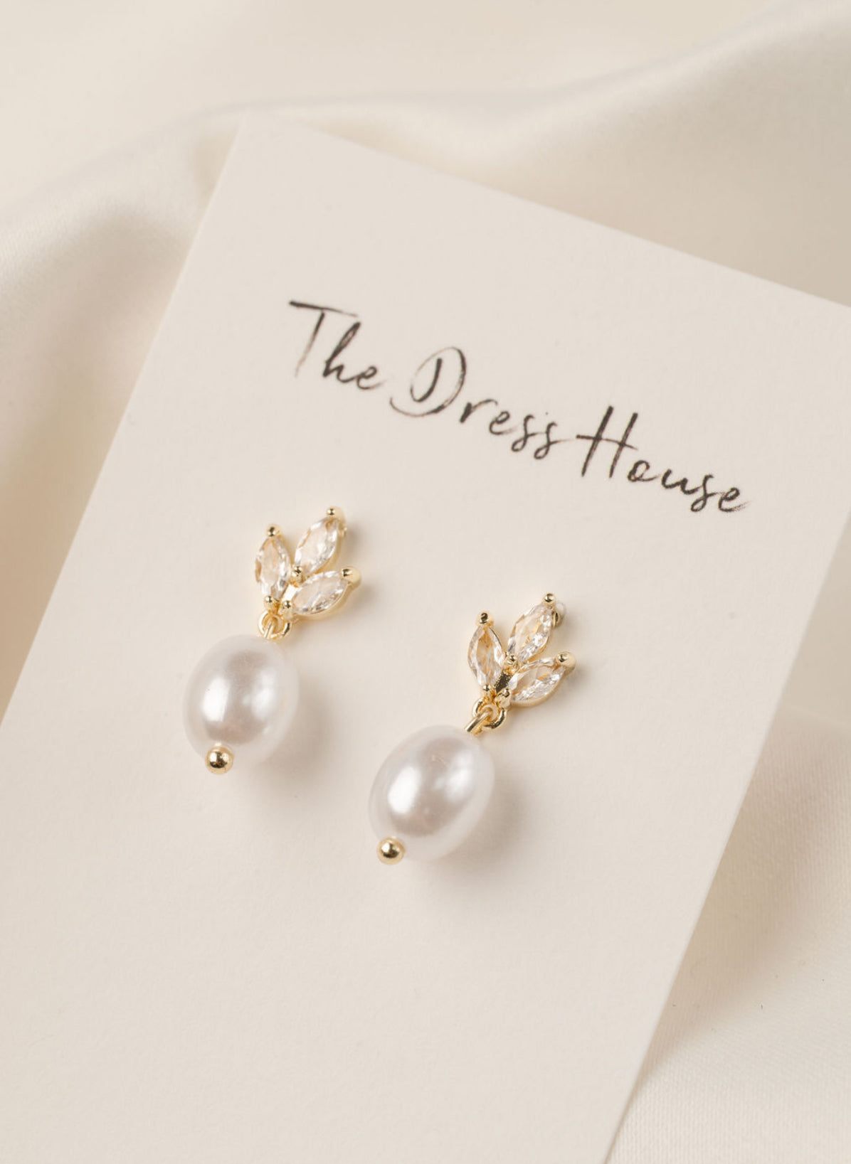Hayley - Gold Pearl Earring