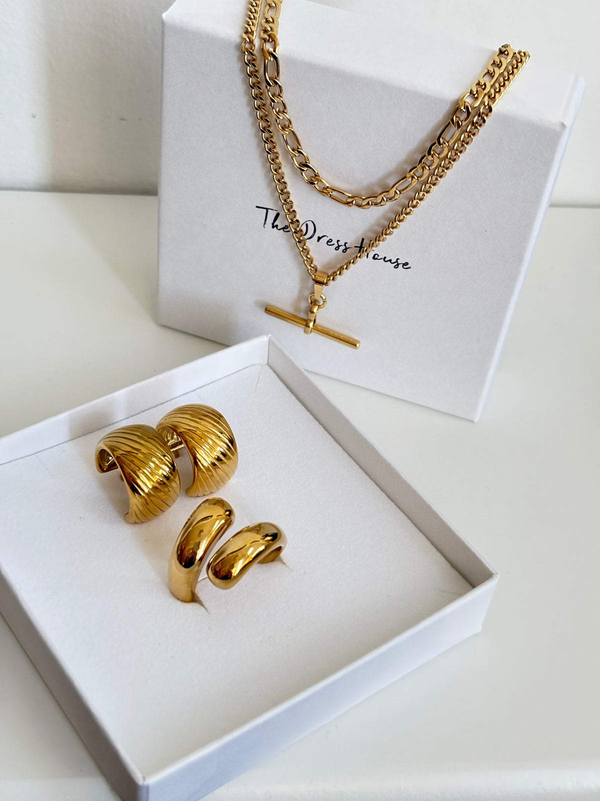 Dress House Gift Box 54 - Gold Necklace Earring Ring