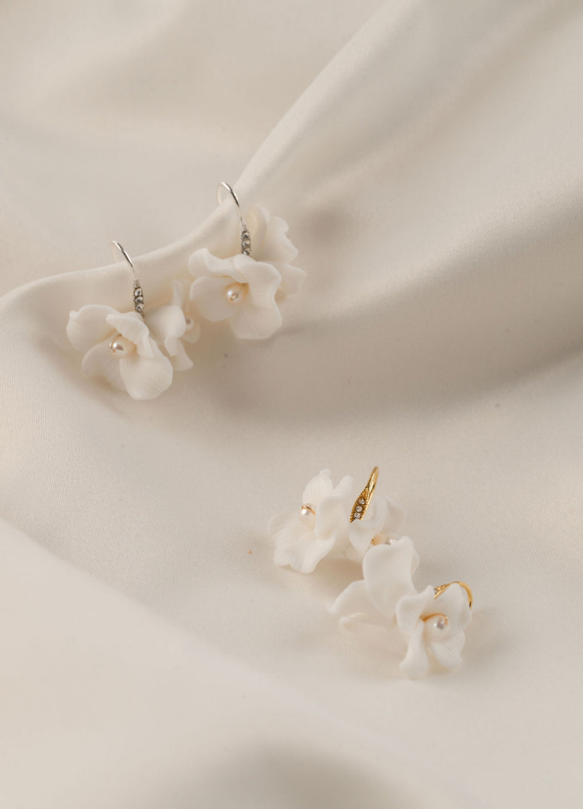 Hana - Silver Ceramic Earring