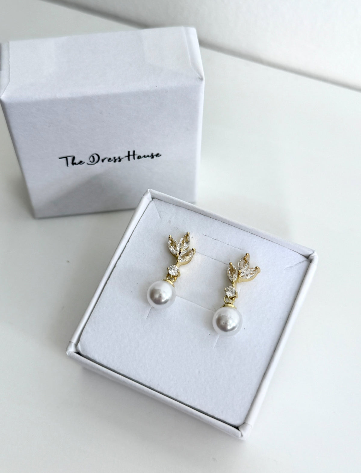 Zara - Gold Pearl Earring