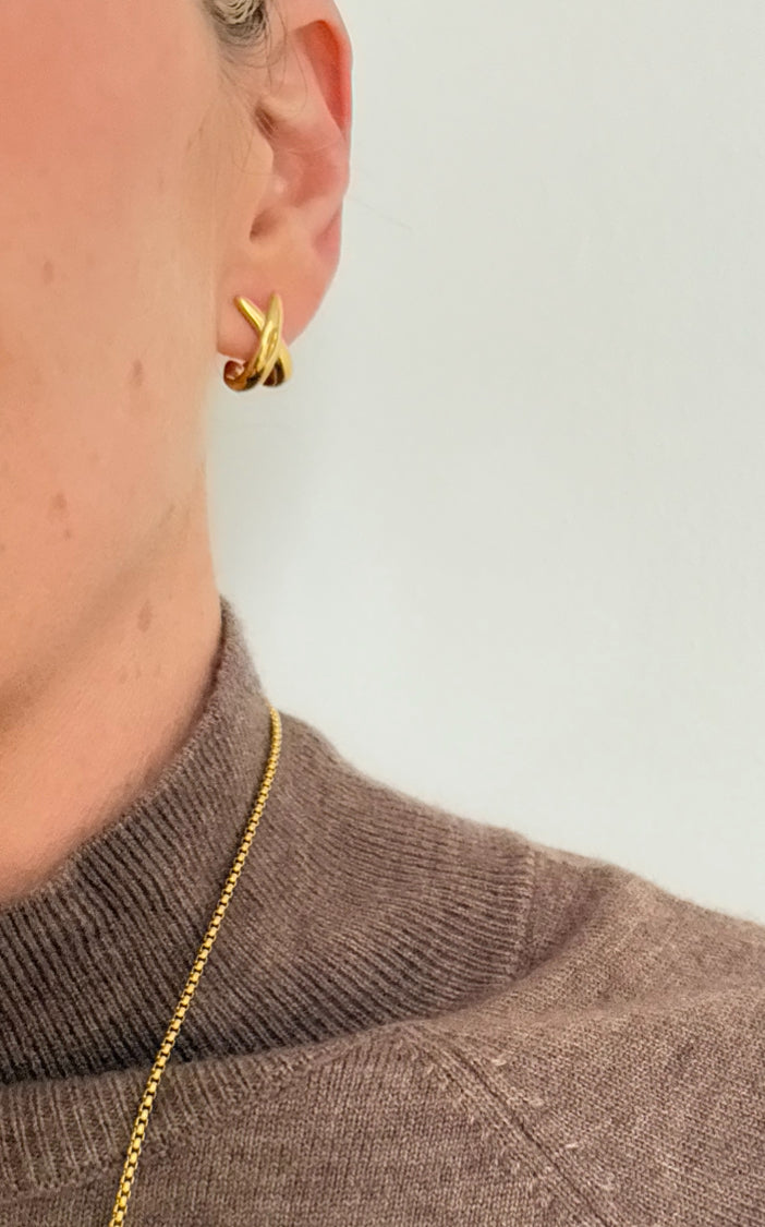 Christmas Gift Set 1 - Amelia Nora Gold Necklace Earring Gift Set