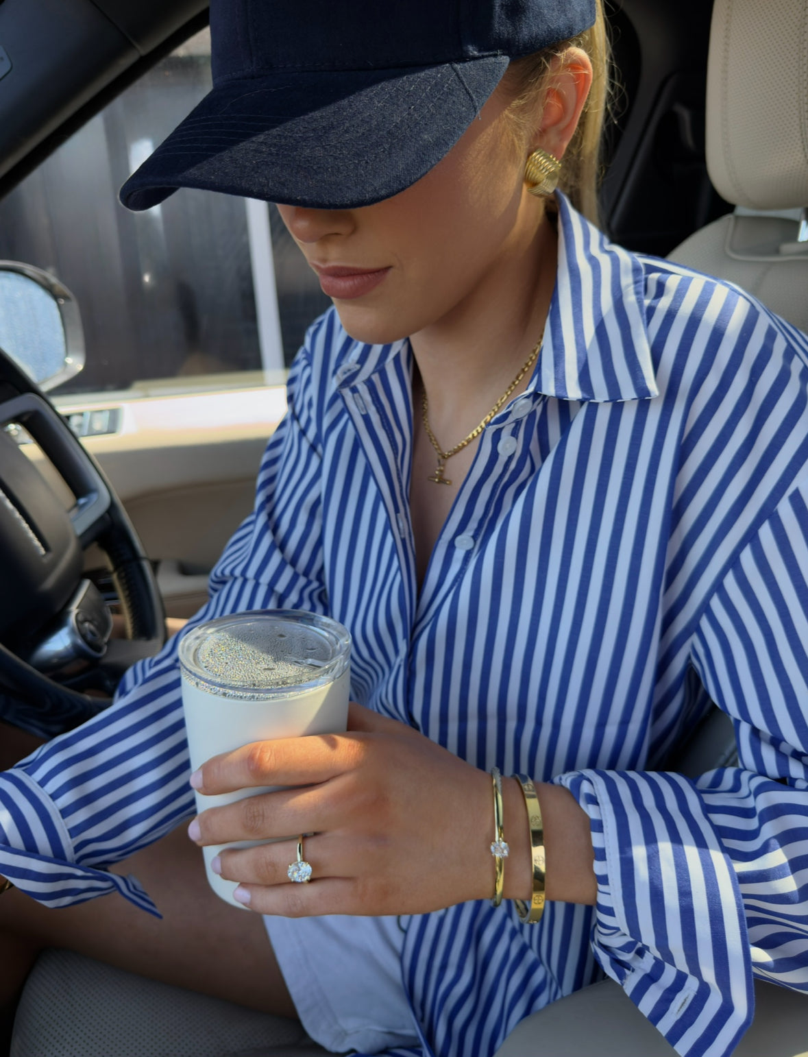 Alina - Gold Statement Earring
