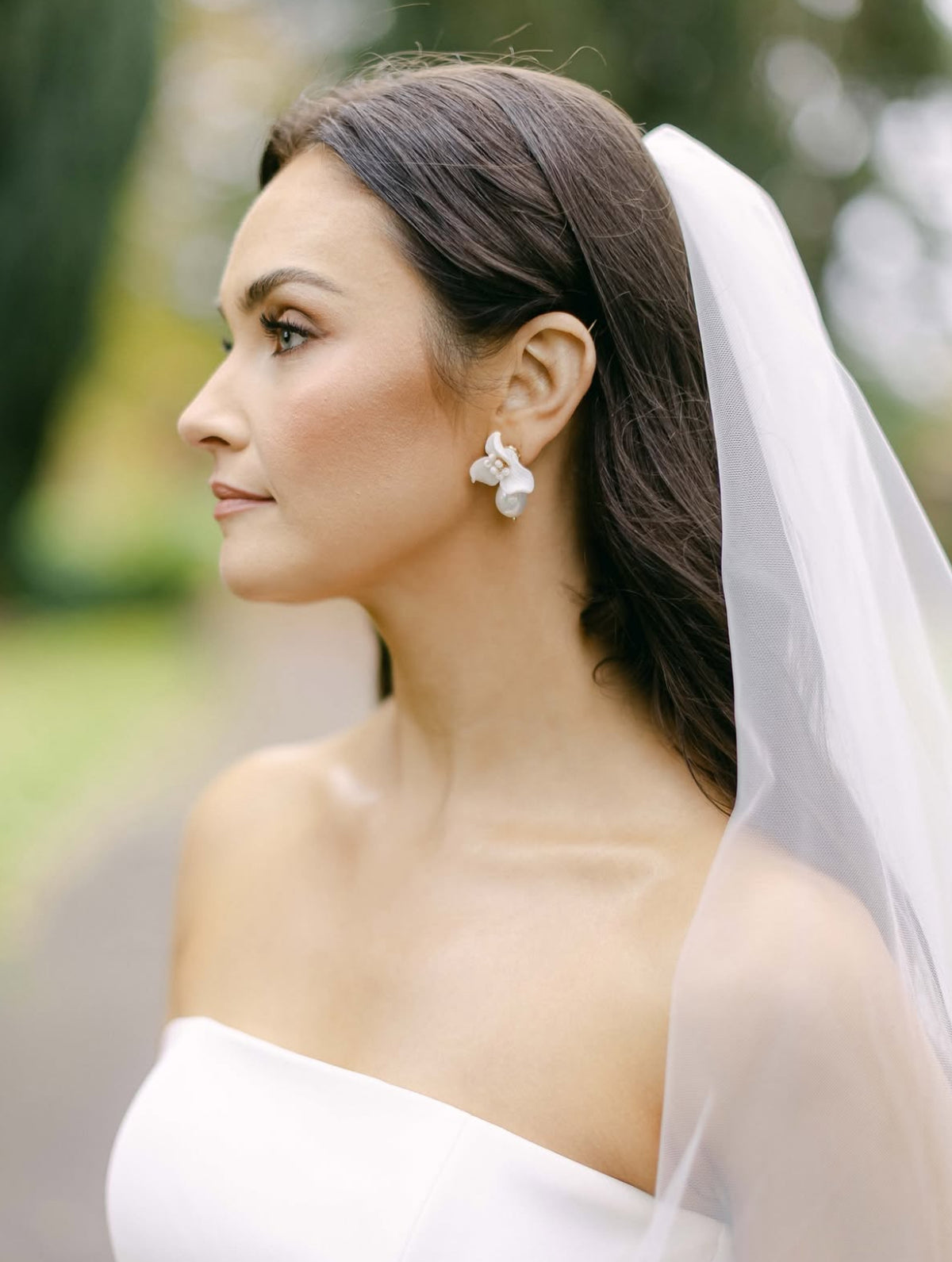 Chloe - Ivory Ceramic Pearl Earring