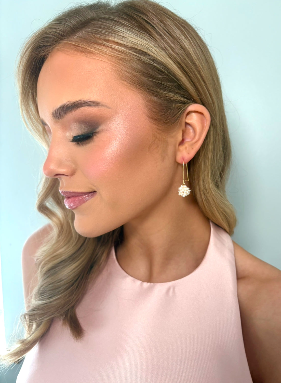 Anica - Gold Pearl Earring
