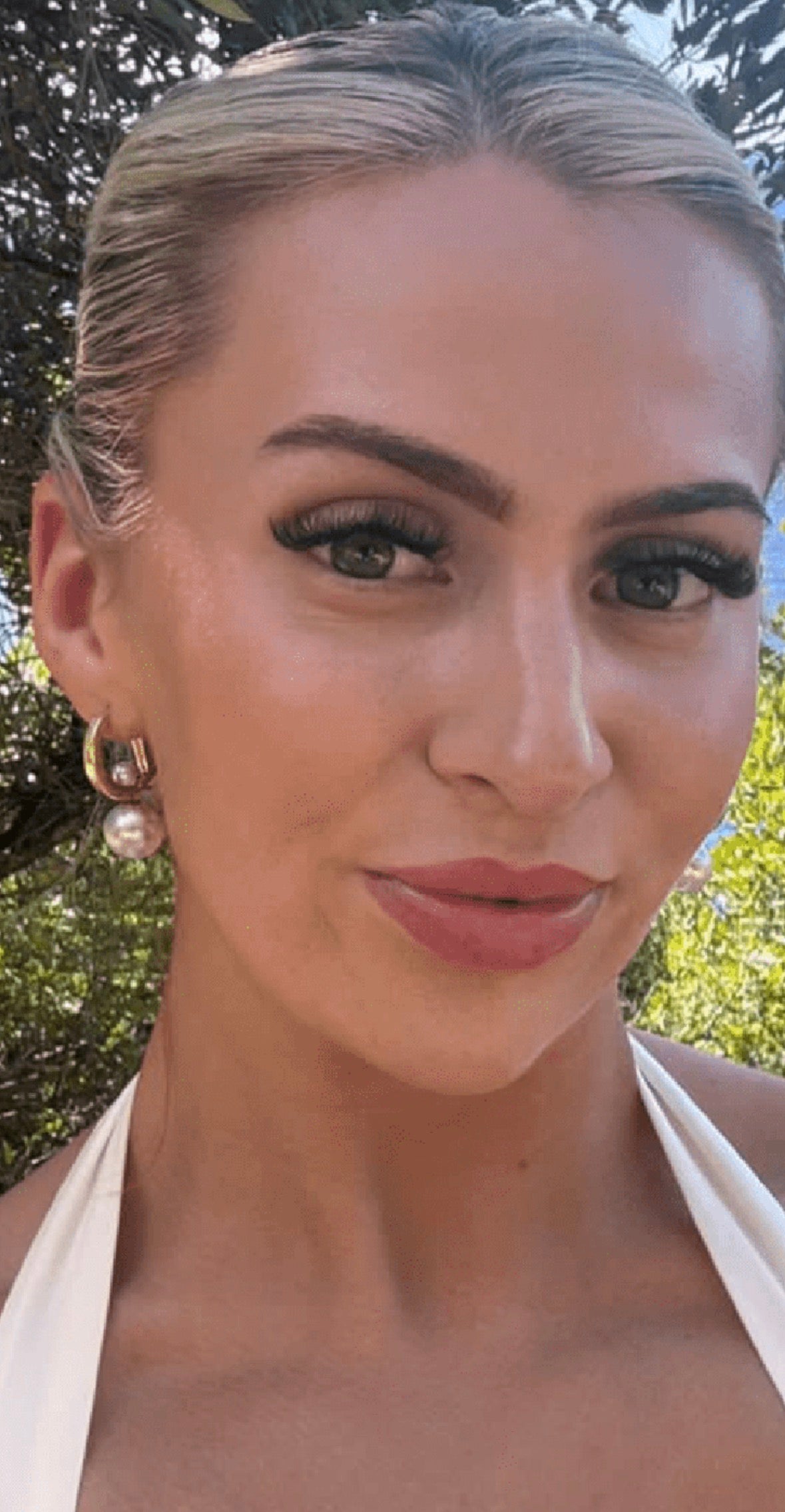 Dana - Pearl Gold Earring