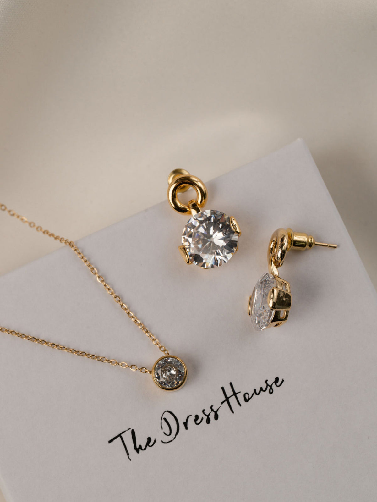 Fillipa - Gold Earring Necklace Gift Set