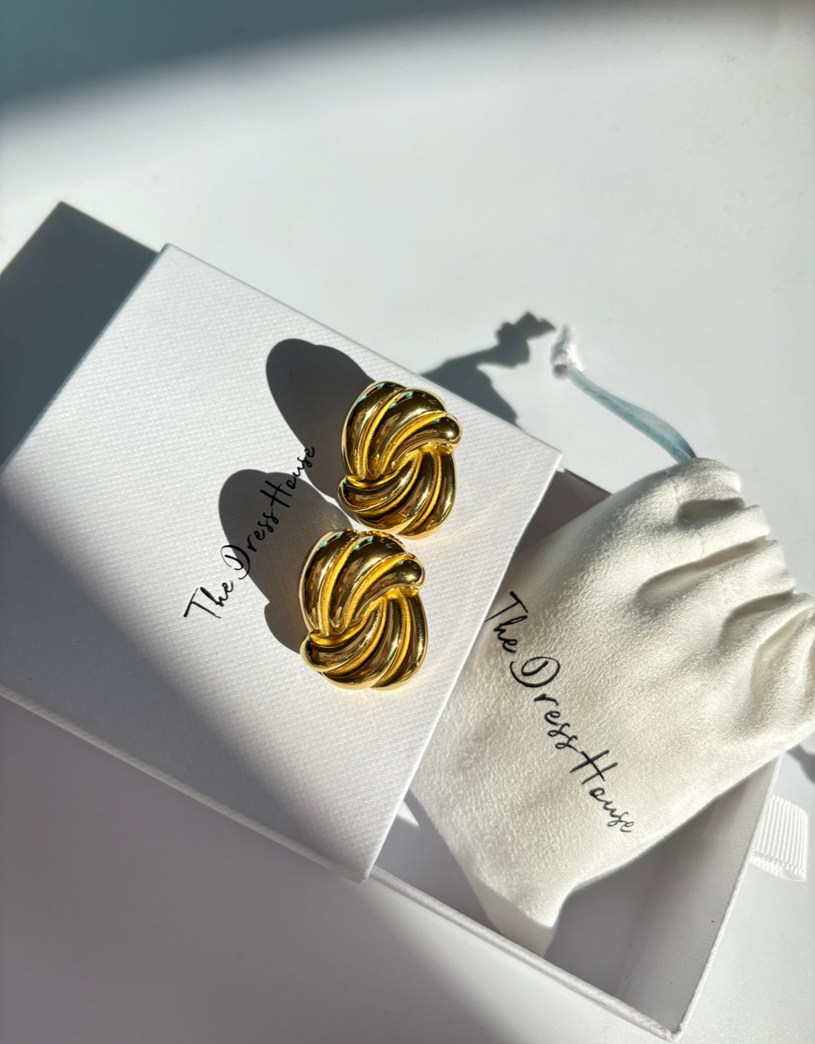 Coley - Gold Statement Earring