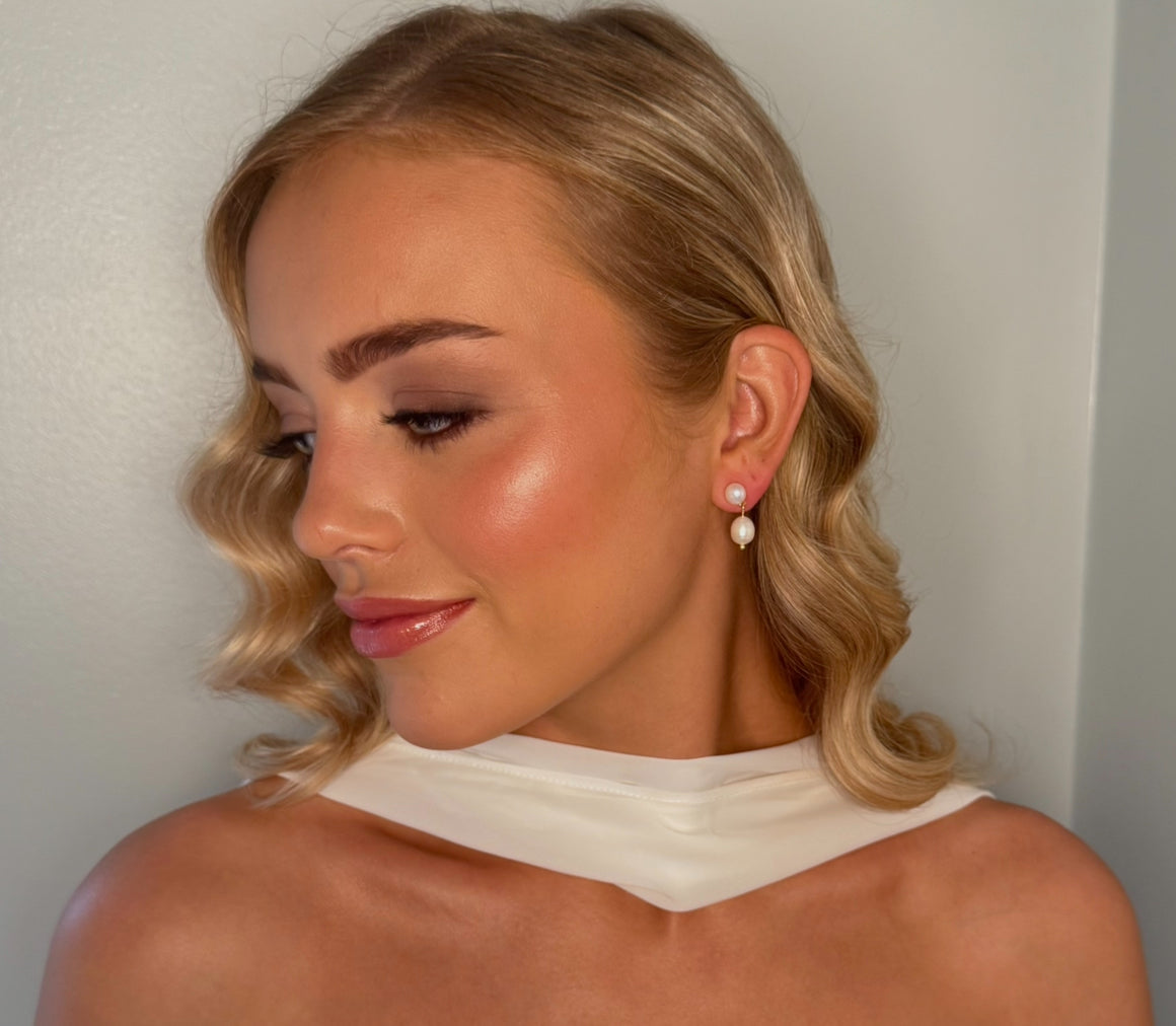 Suzanne - Pearl Gold Earring