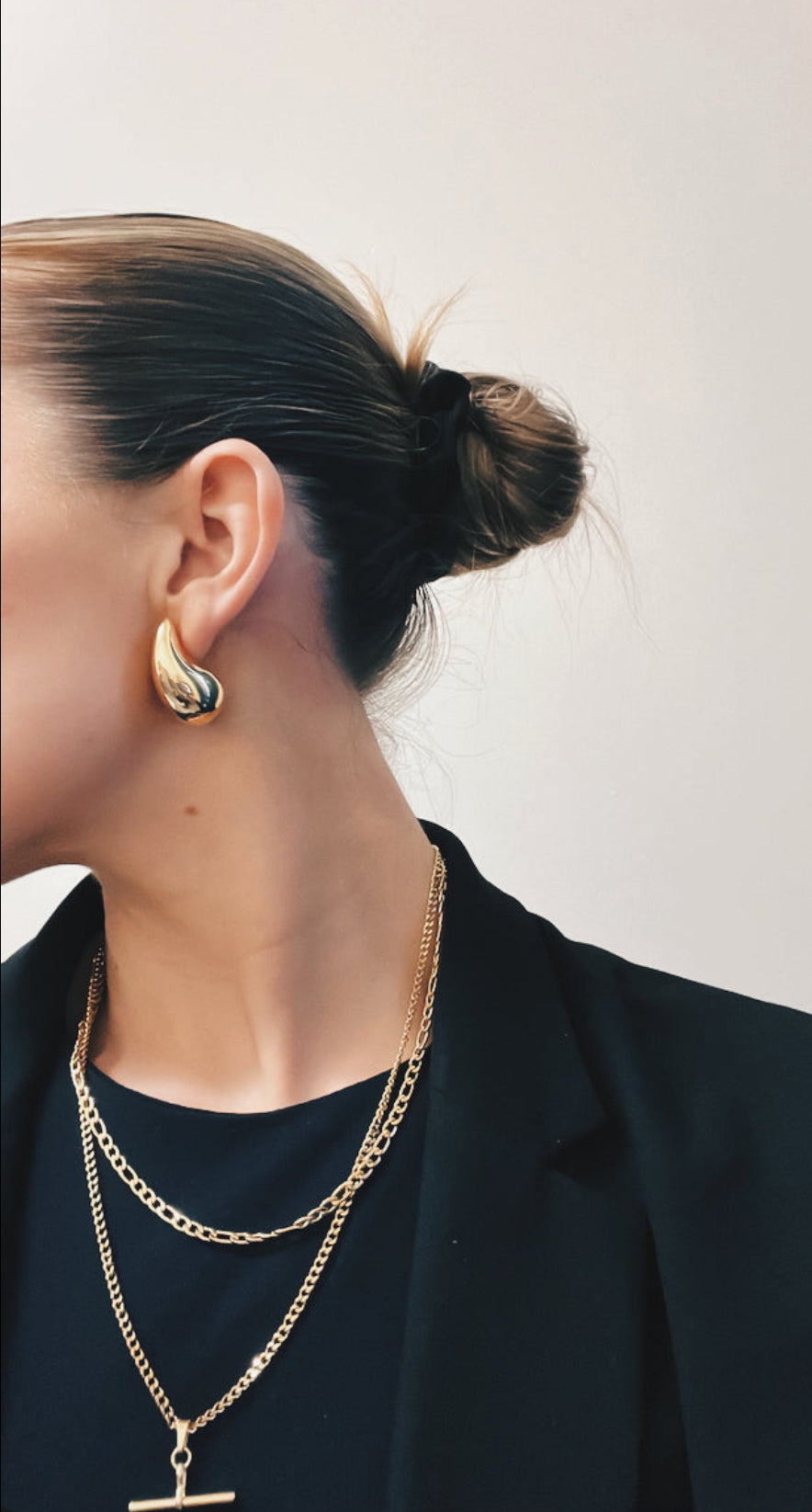 Tanya - Gold T Bar Necklace