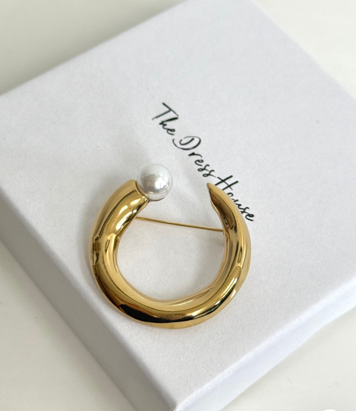 Casey - Gold Pearl Brooch