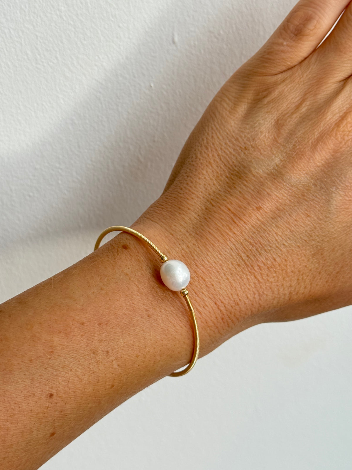 Olive - Pearl Gold Bangle
